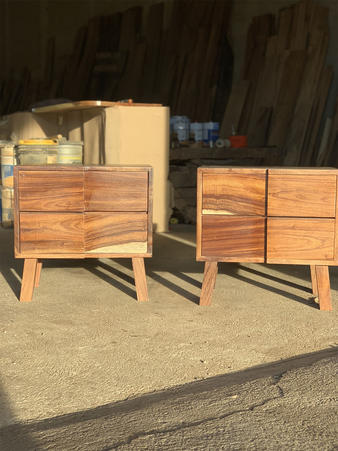 Buro-Viena, mueble de parota